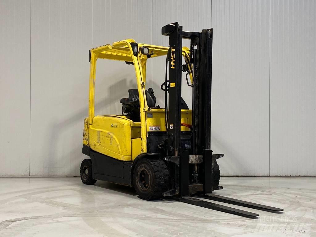 Hyster J3.0XN Elmotviktstruckar