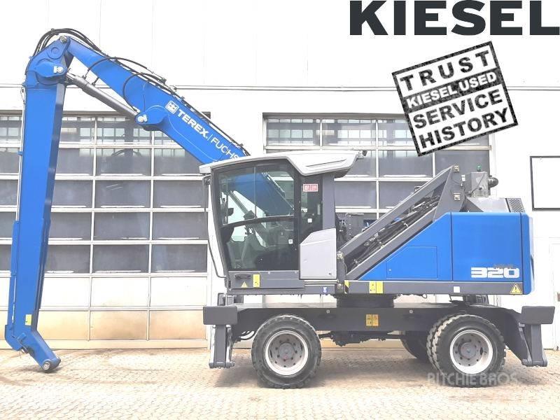 Fuchs MHL 320 F Avfalls / industri hantering