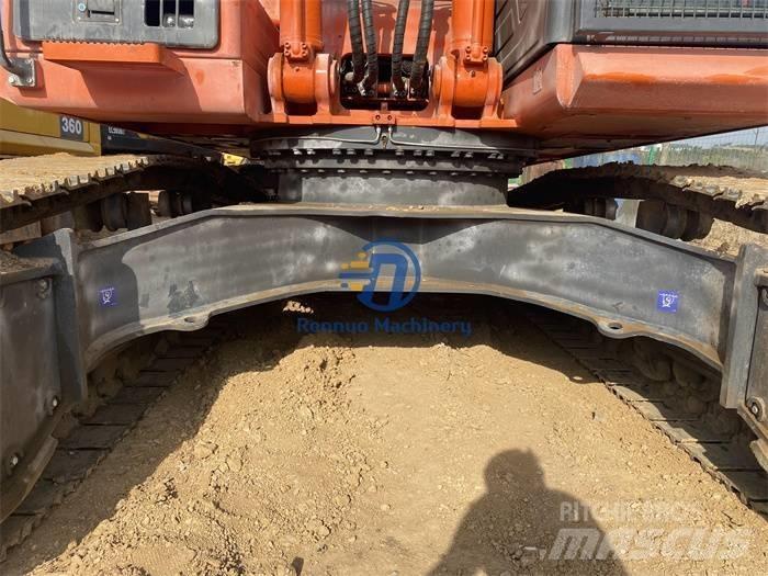 Doosan DX 380 LC Bandgrävare