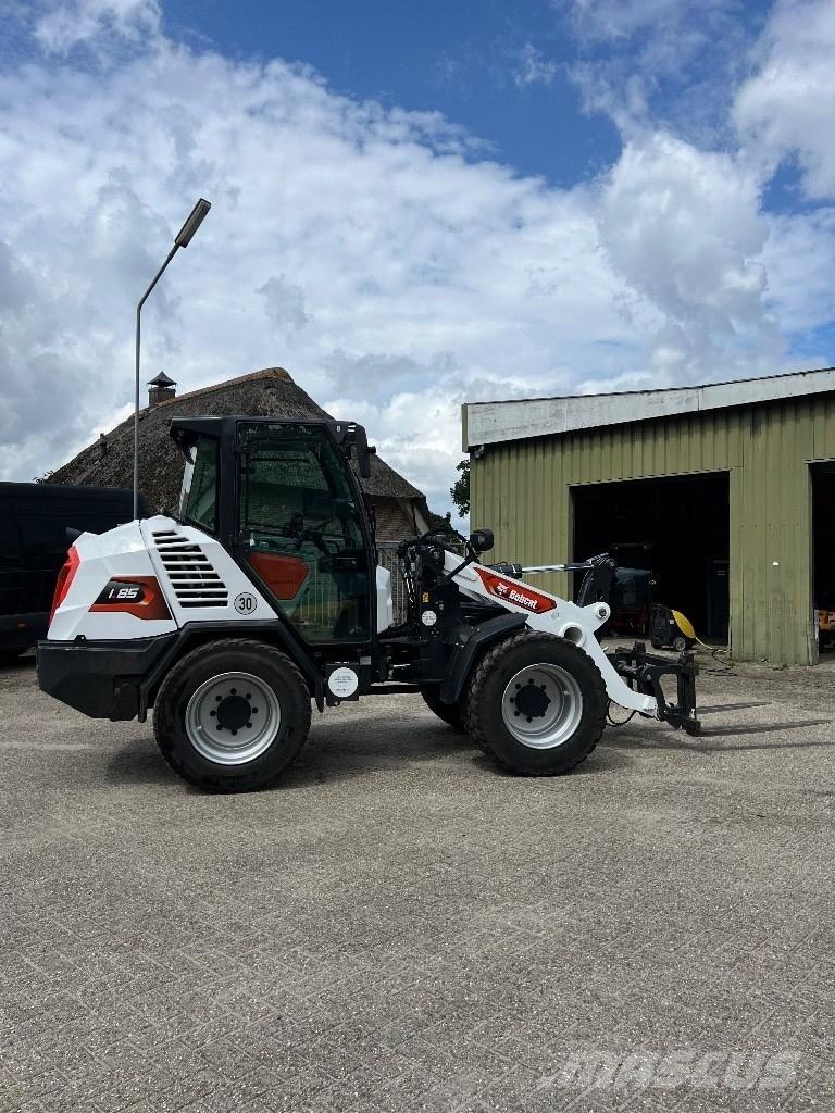 Bobcat L 85 Hjullastare