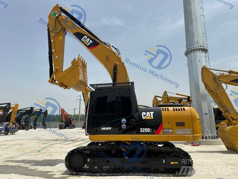 CAT CAT320D2L Bandgrävare