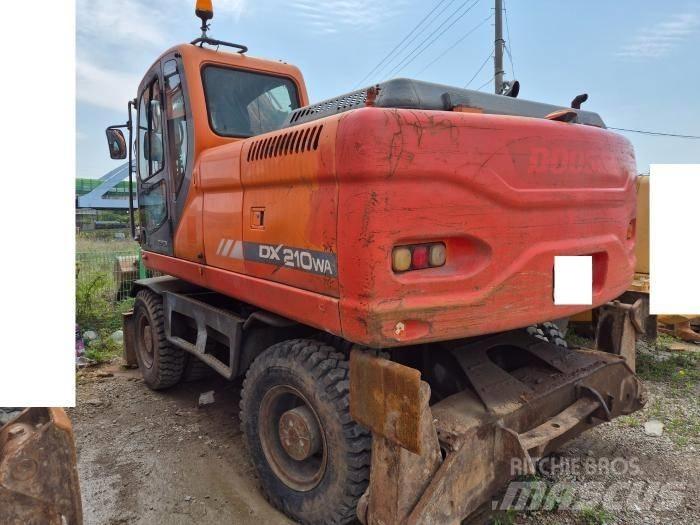 Doosan DX210WA Hjulgrävare