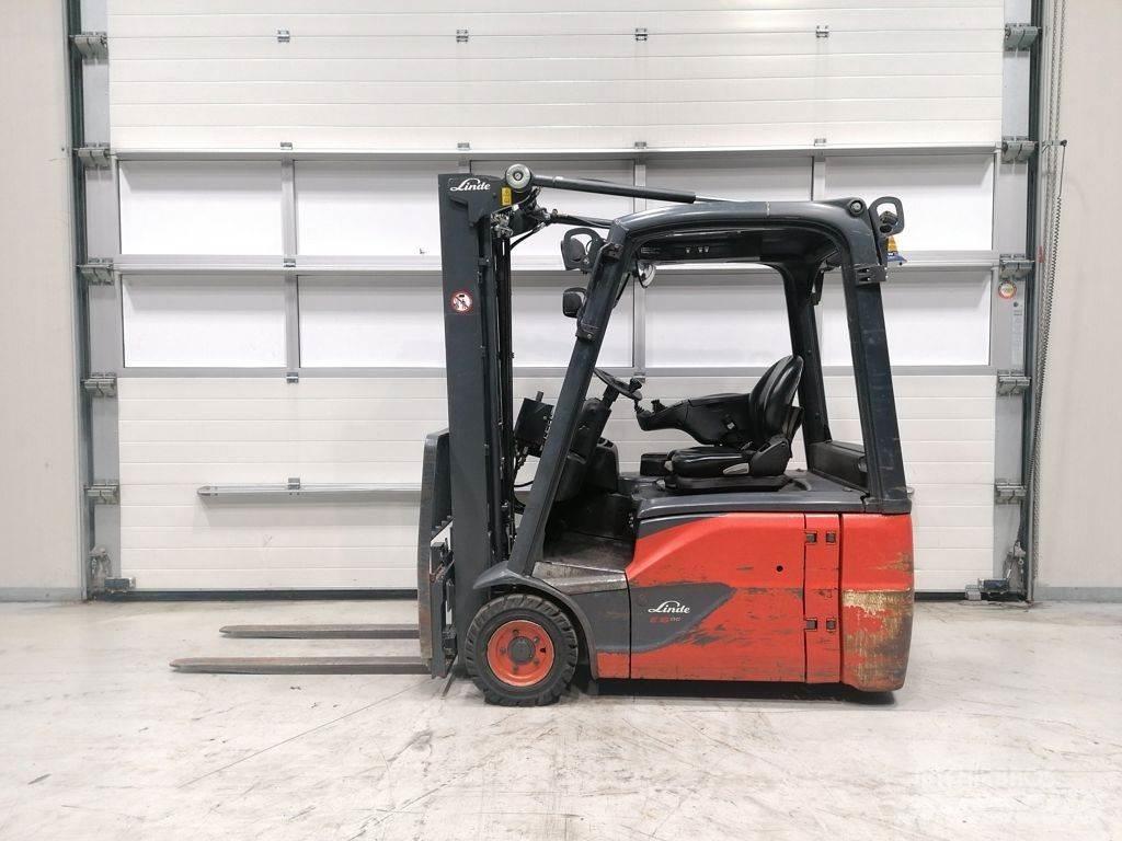 Linde E16-02 Elmotviktstruckar