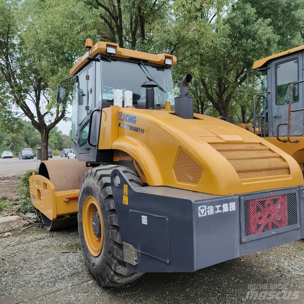 XCMG XS 263 J Envalsvältar