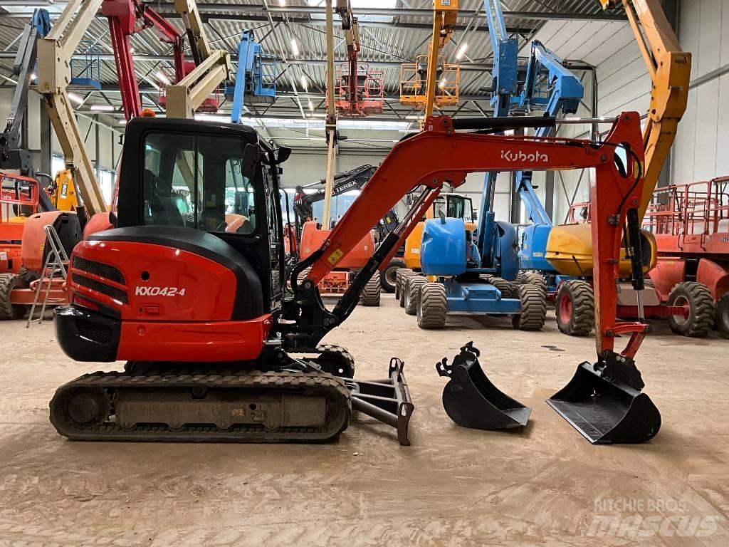 Kubota KX 042-4 Minigrävare < 7t