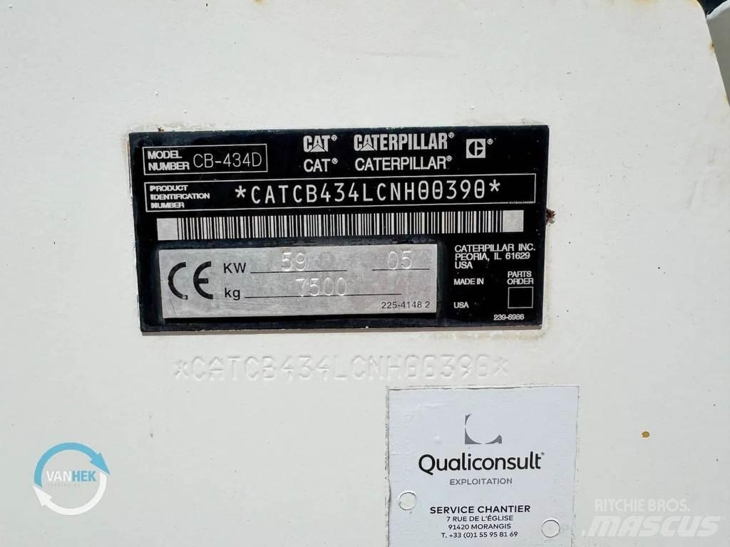CAT CB434D Tvåvalsvältar