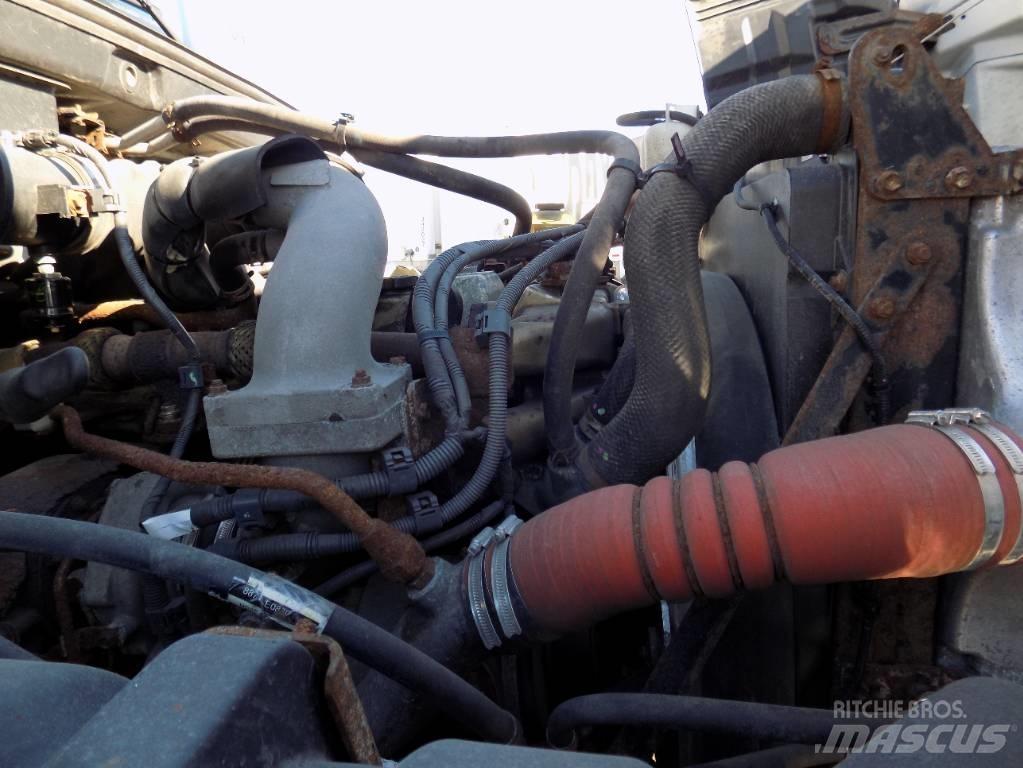 Hino 358 Lätta skåpbilar