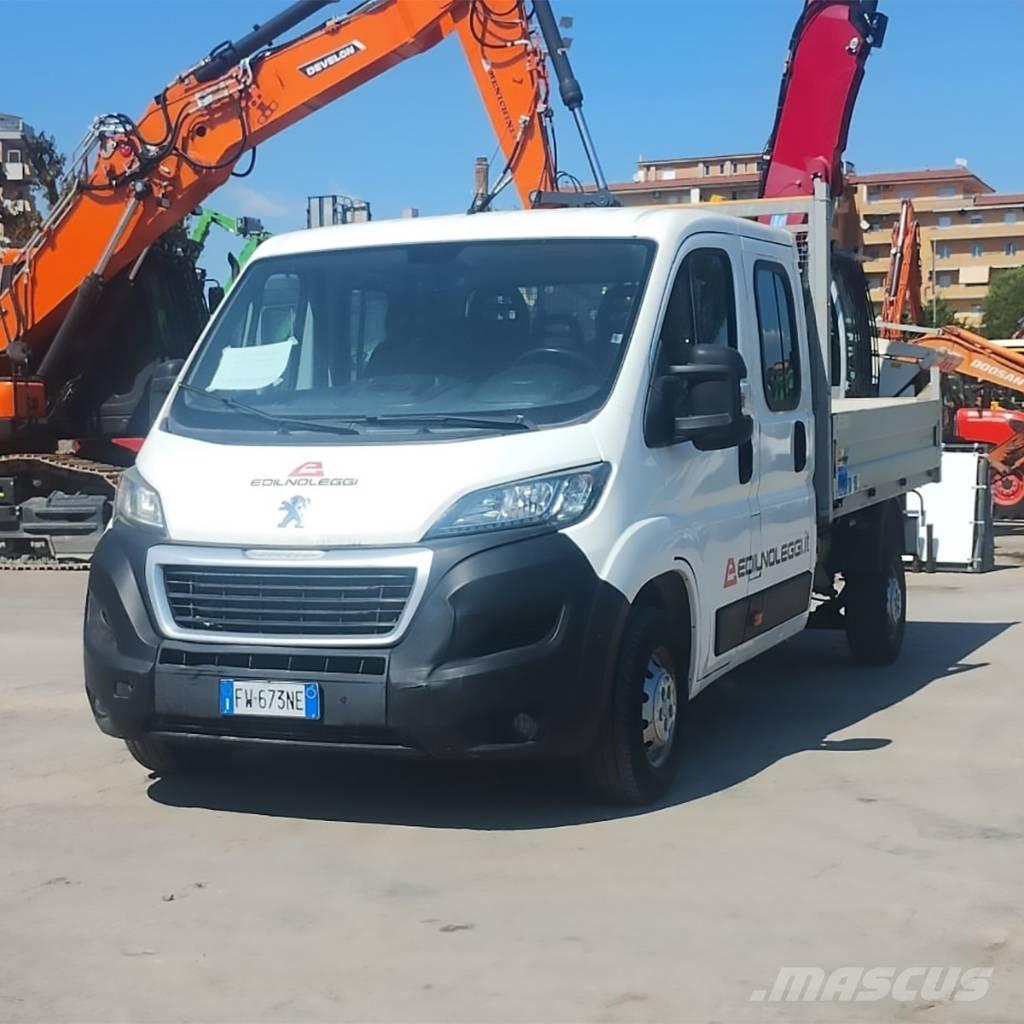 Peugeot Boxer Lätta lastbilar