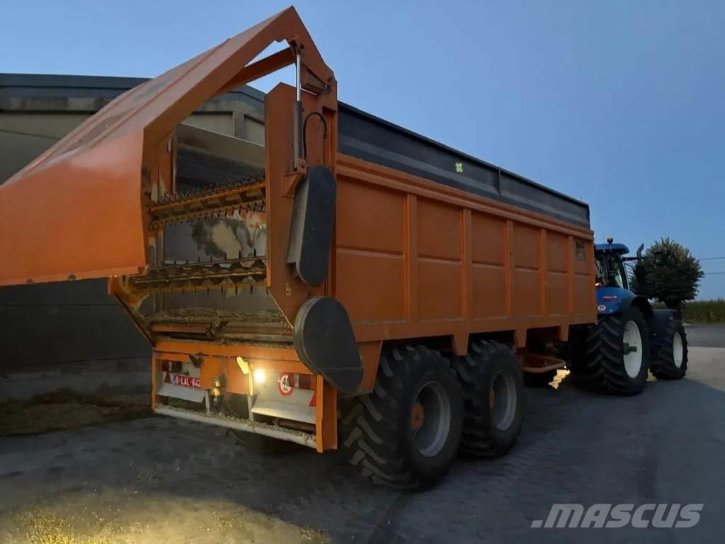 Dezeure SM38 Självgående fälthackar