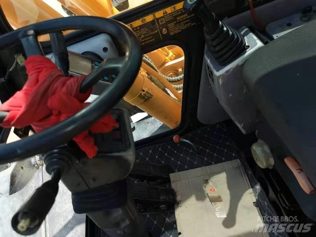 Hyundai R210W-7 Hjulgrävare