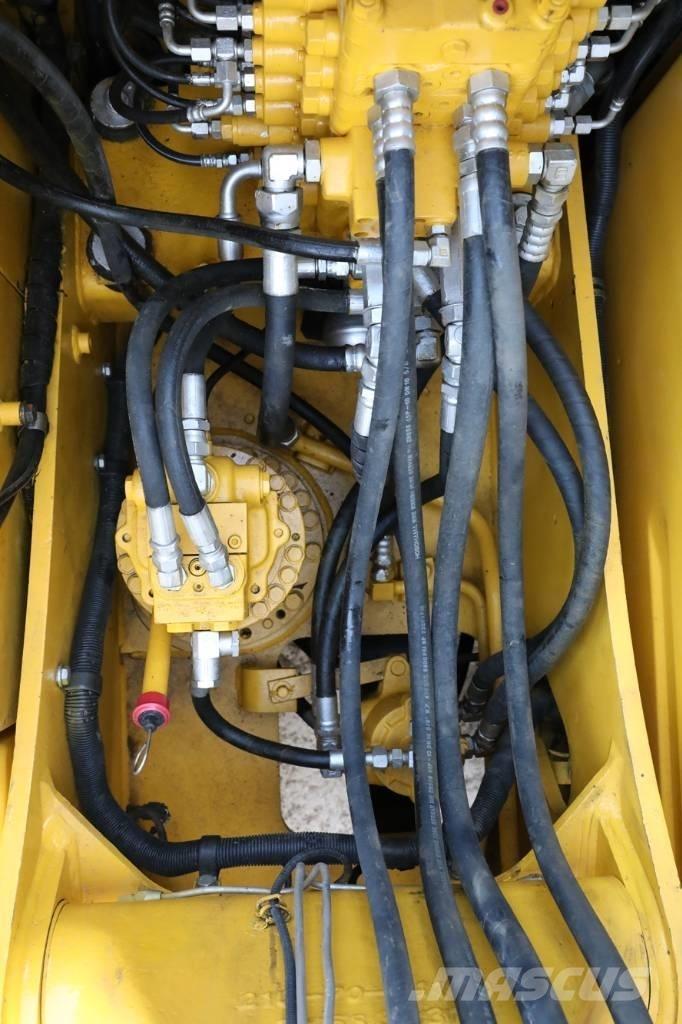 Komatsu PC 130-7 Bandgrävare