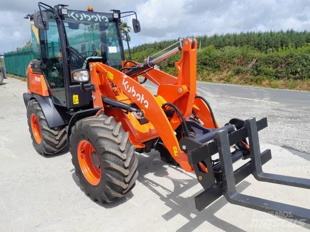 Kubota R 090 Teleskoplastare