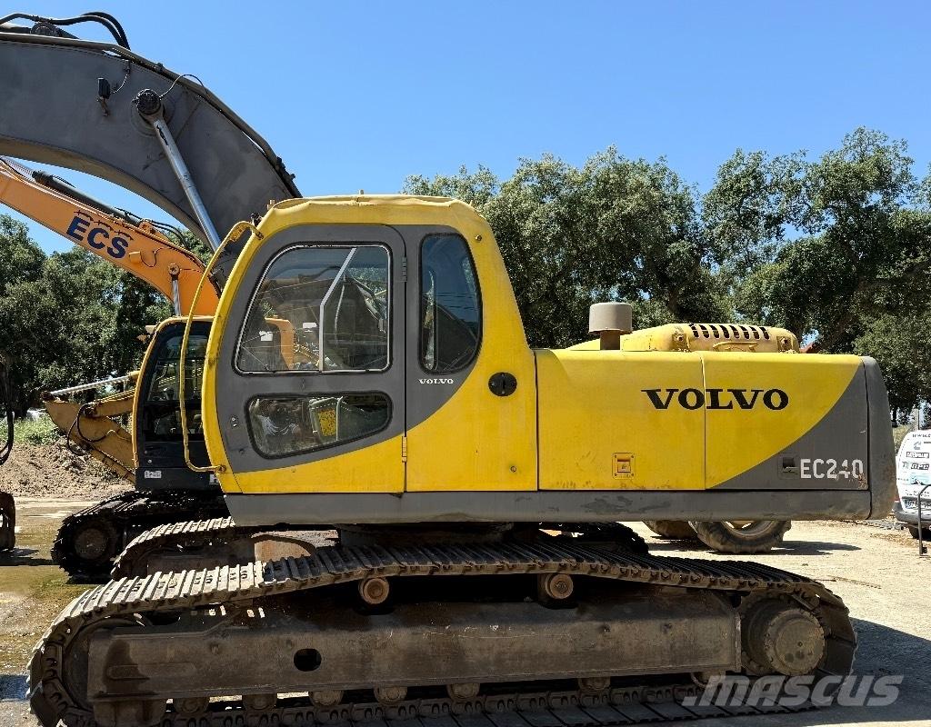 Volvo EC240 Grävmaskiner med lång räckvidd