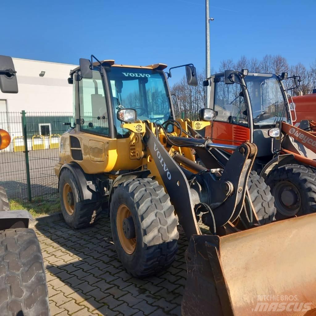 Volvo L 28 F Hjullastare