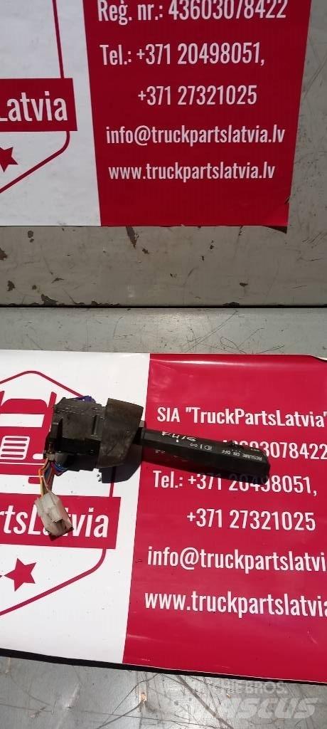 Volvo FH 12.   3172171 Hytter och interiör