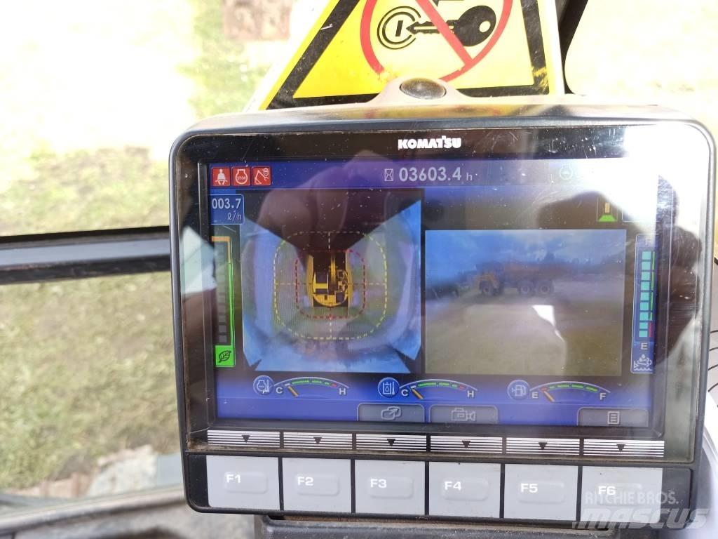 Komatsu PC 138 US-11 Bandgrävare