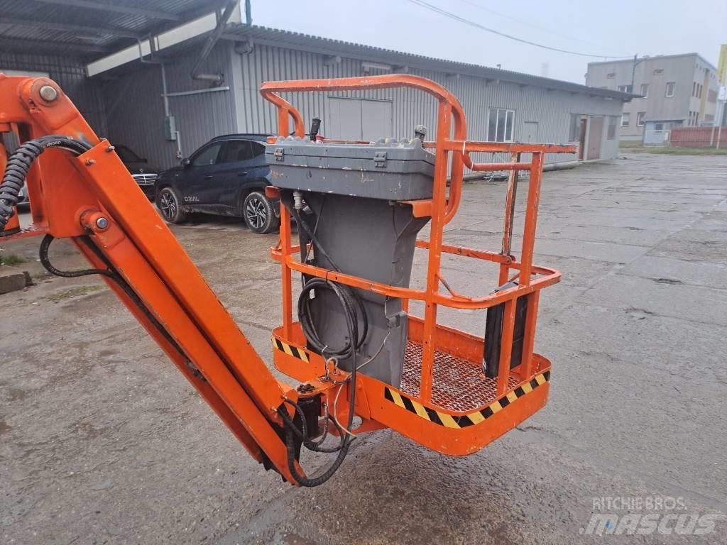 JLG E 300 AJP Bomliftar