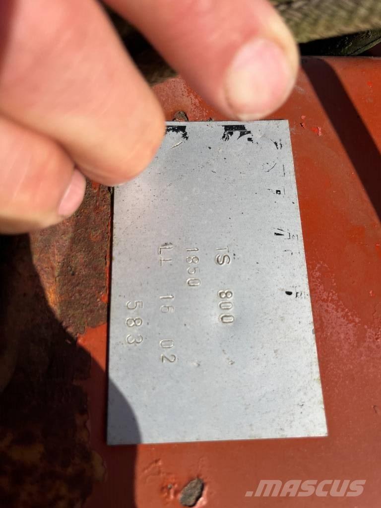 Fella TS 800 Vändare och luftare