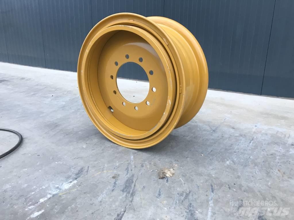 CAT 140H Rims Däck, hjul och fälgar
