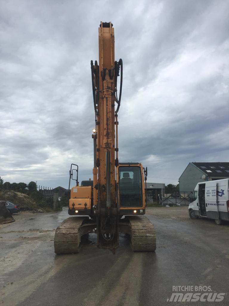 Hyundai Robex 220 LC Bandgrävare