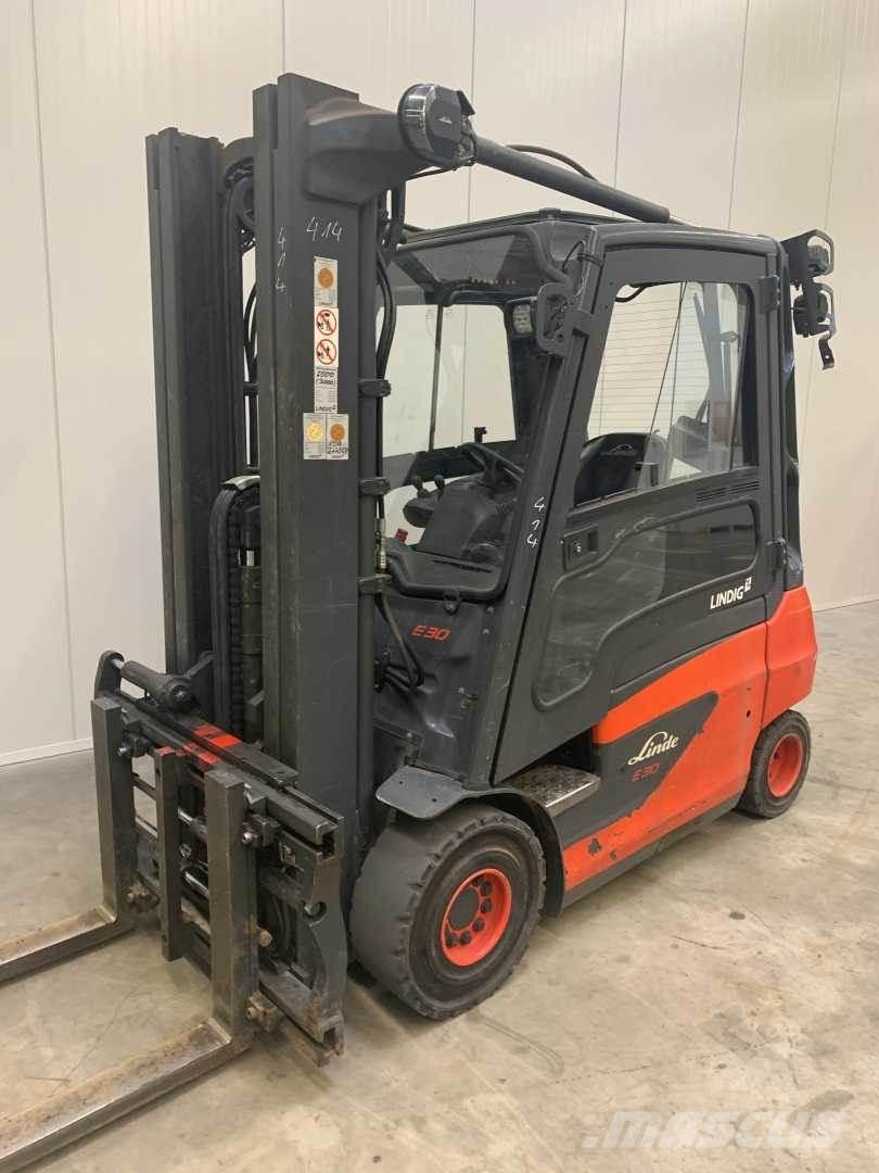 Linde E30 Elmotviktstruckar