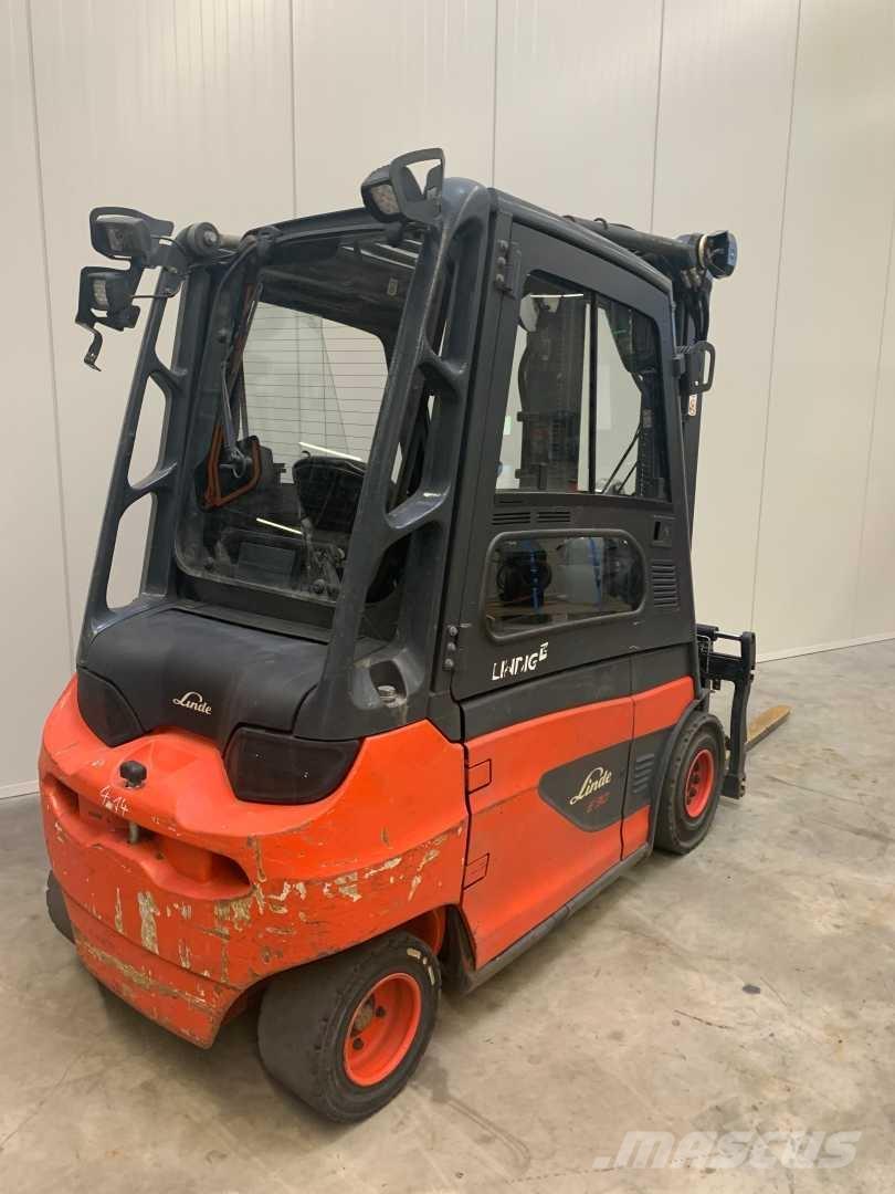 Linde E30 Elmotviktstruckar