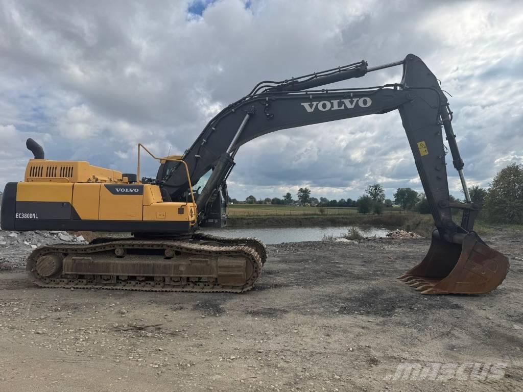 Volvo EC 380 D N L Bandgrävare