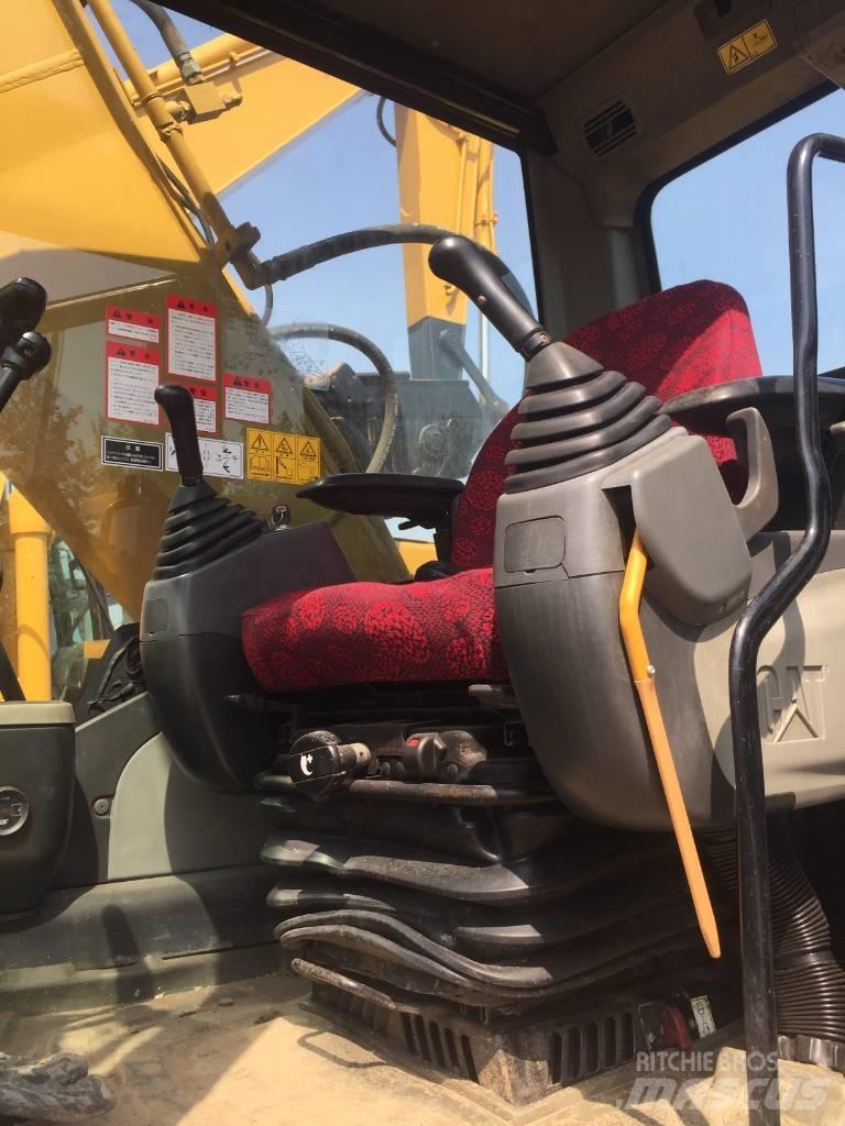 CAT 320 D Bandgrävare