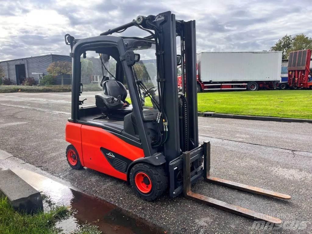 Linde E20PL-02 Elmotviktstruckar