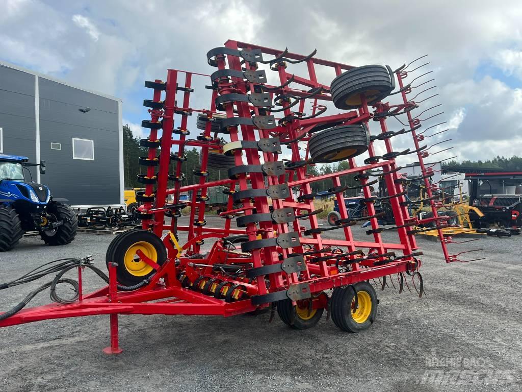 Väderstad NZA800 Harvar