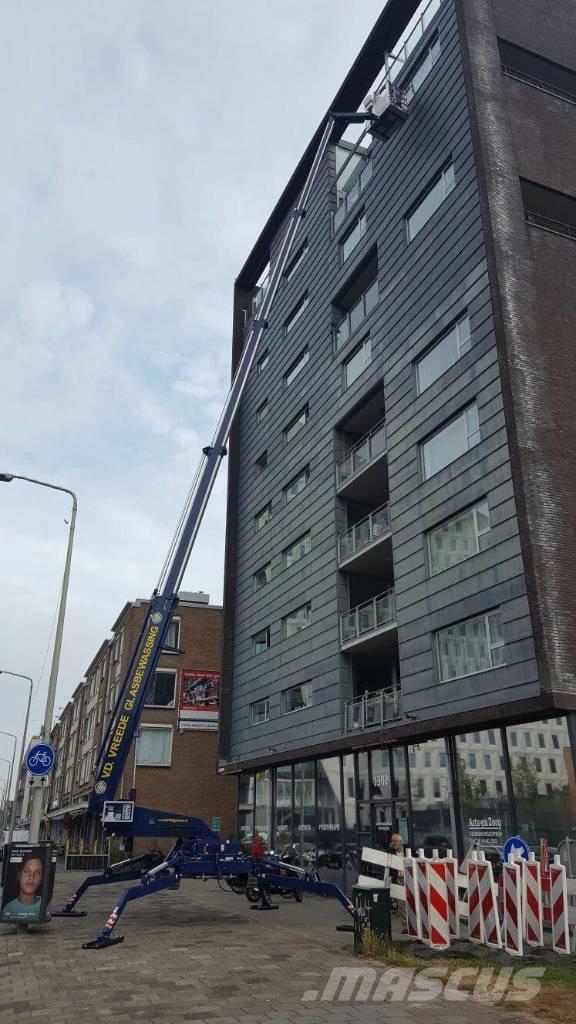 Teupen Leo 25T Teleskop bomliftar