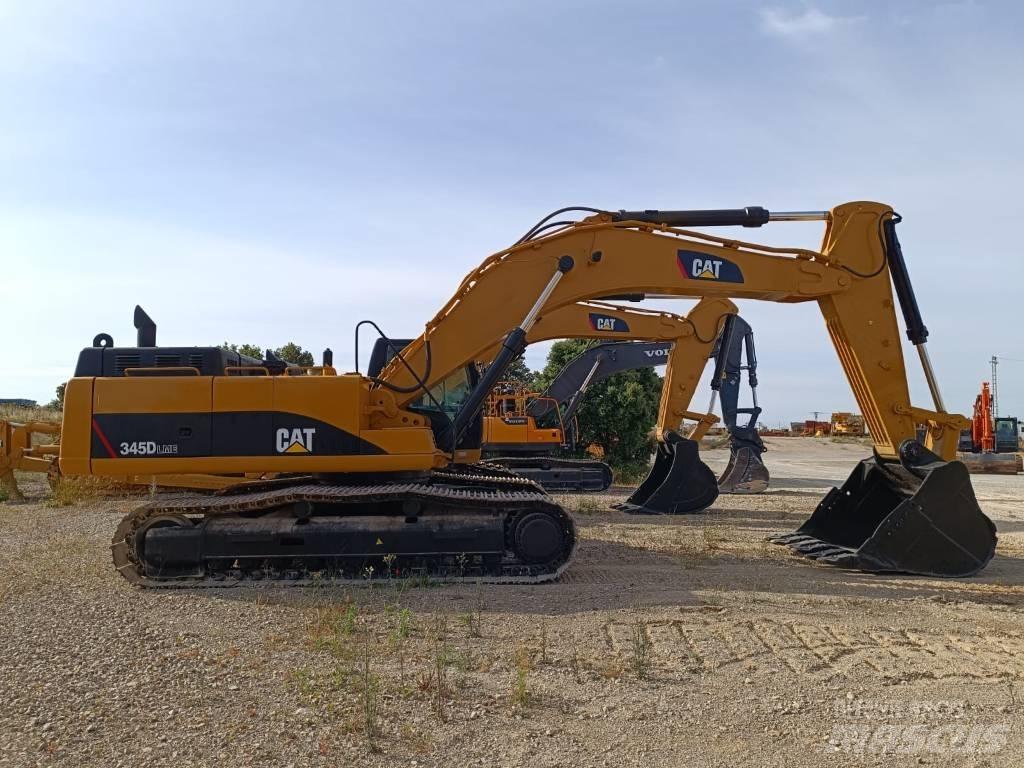 CAT 345 D L ME Bandgrävare