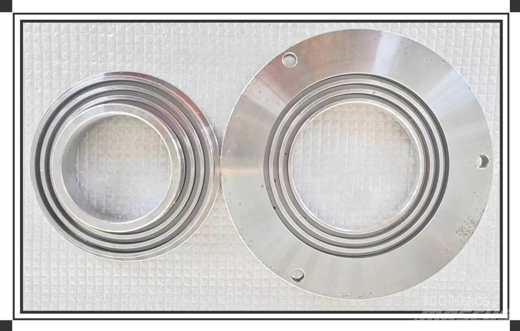 CLAAS Bearing cover Chassi och upphängning