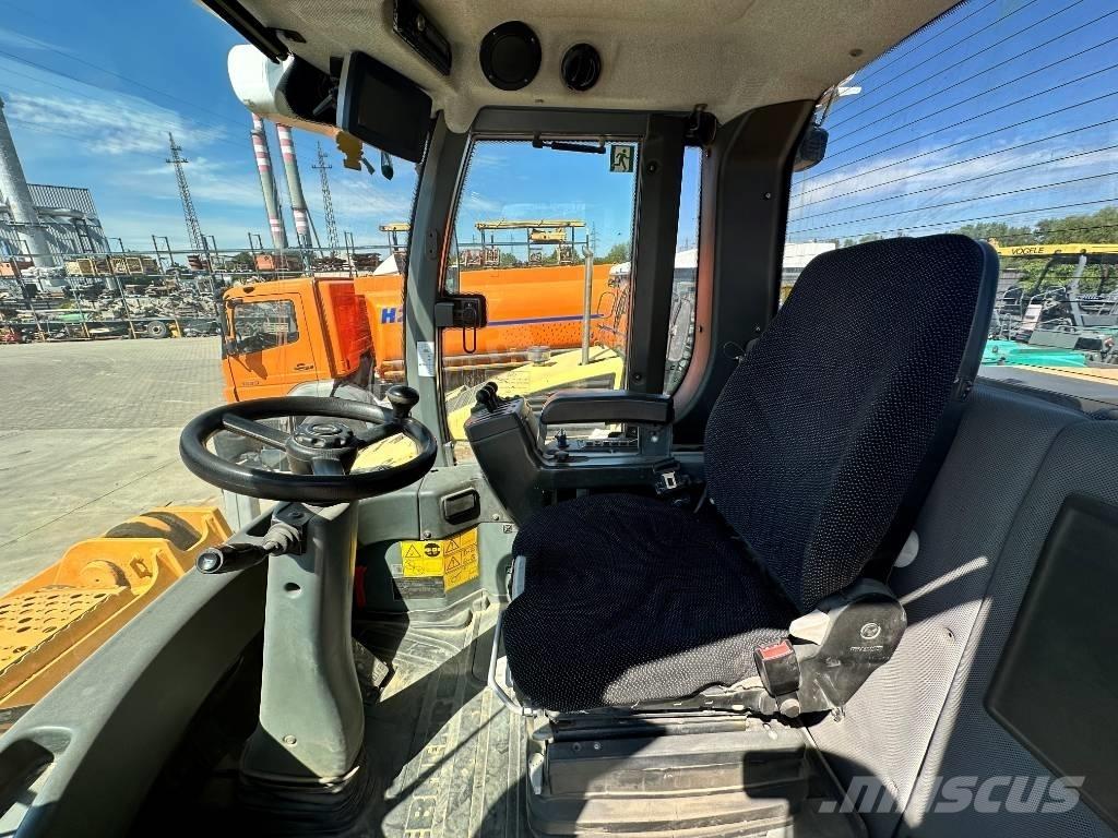Liebherr L 550 Hjullastare