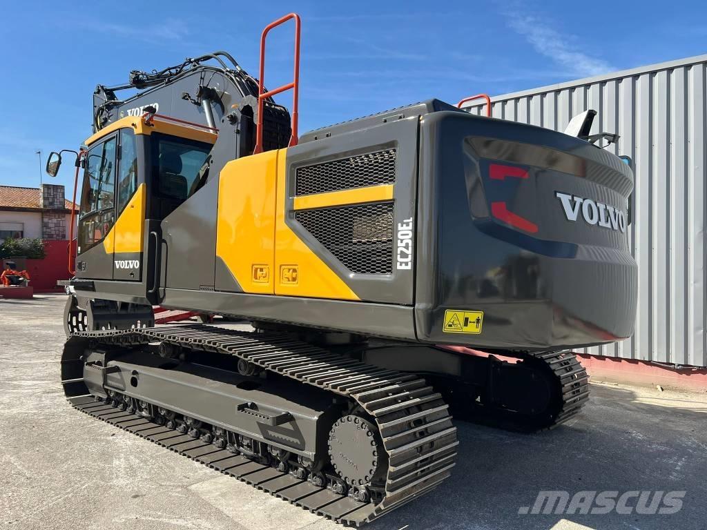 Volvo EC 250 EL Bandgrävare