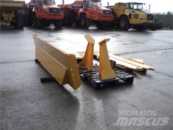 Volvo A25 to A40 Midjestyrd dumper