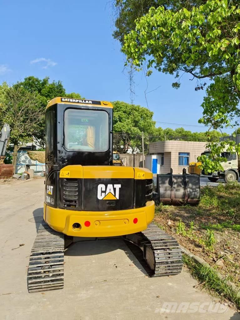 CAT 304 CR Minigrävare < 7t
