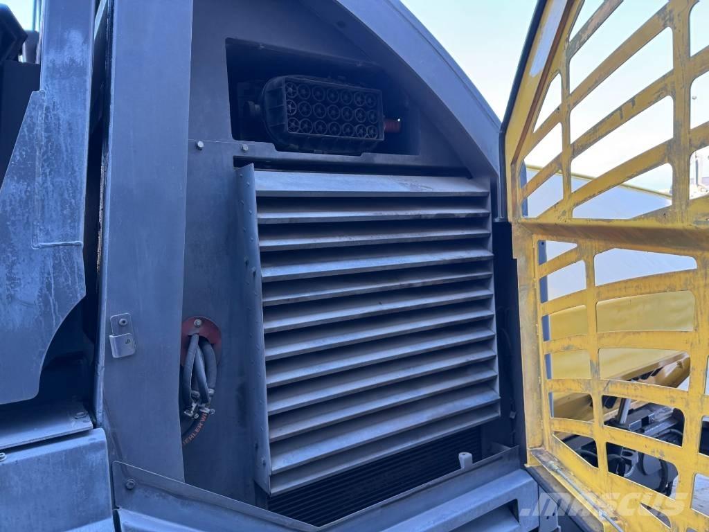 Bomag BMF 2500 S Asfaltsläggningsmaskiner