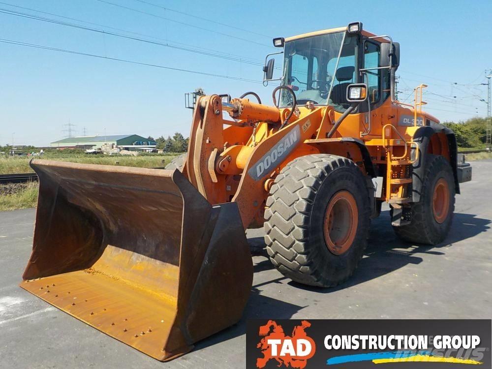 Doosan DL 300 Hjullastare