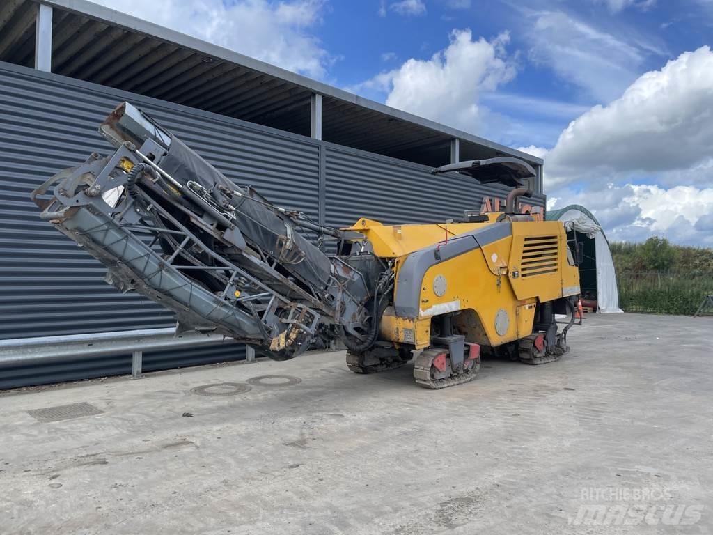 Wirtgen W 100 F Asfaltskallfräsmaskiner