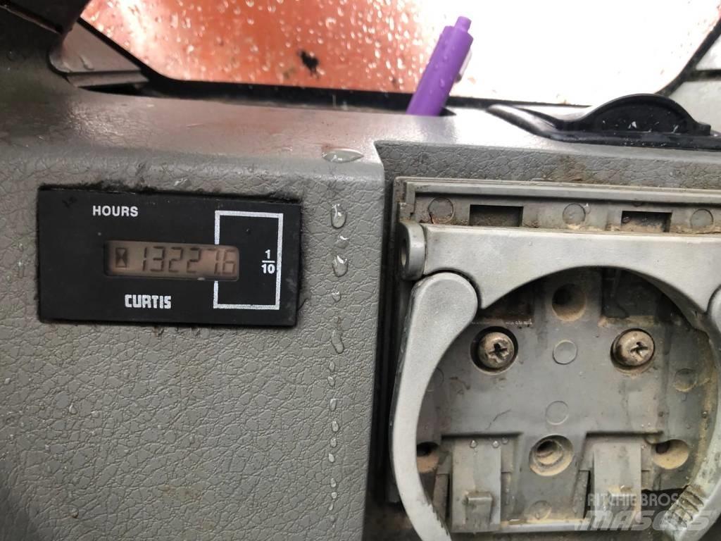 Doosan DX 340 LC Bandgrävare