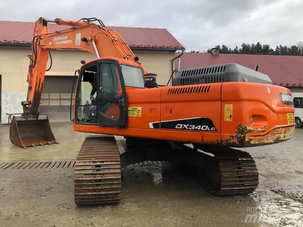 Doosan DX 340 LC Bandgrävare