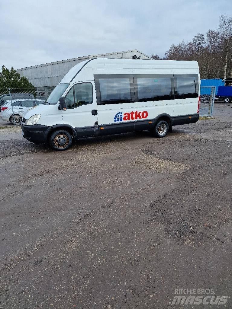 Iveco Daily 50 C17V Minibussar