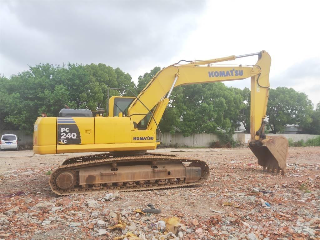 Komatsu PC 240 LC-8 Bandgrävare