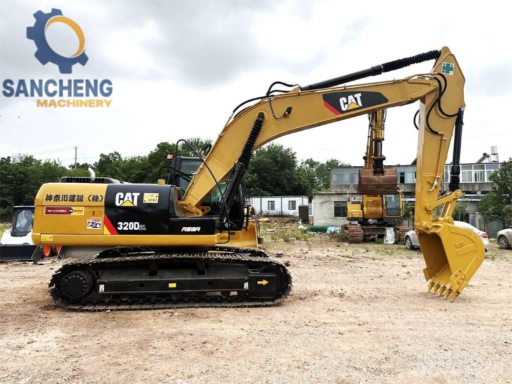 CAT 320 D2L Bandgrävare