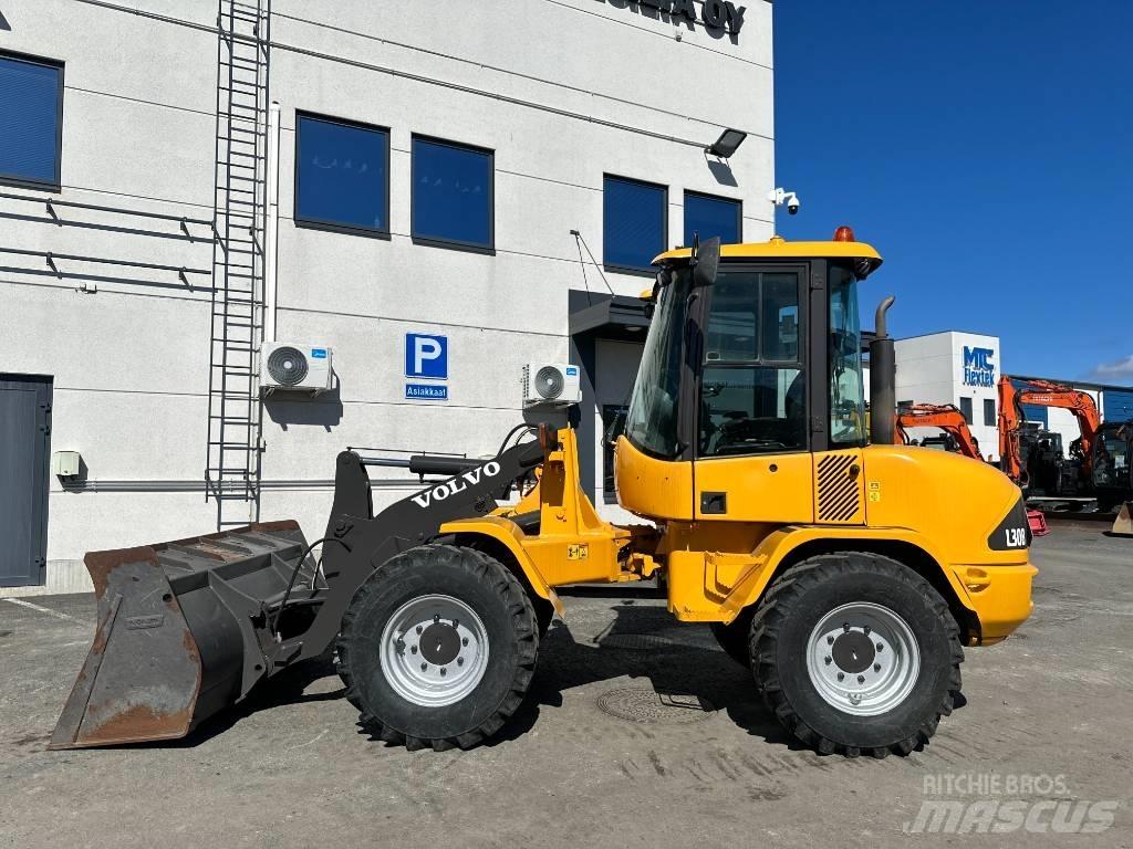 Volvo L 30 B Hjullastare