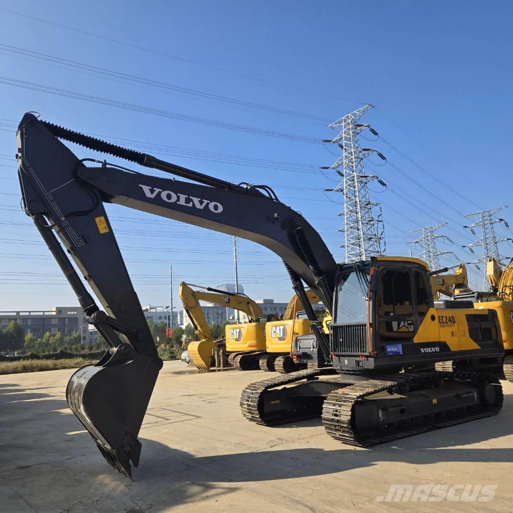 Volvo EC 240 Bandgrävare