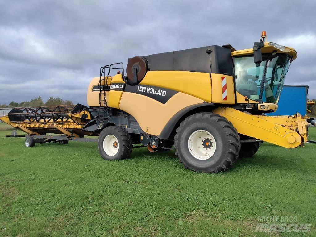 New Holland CX 860 Skördetröskor