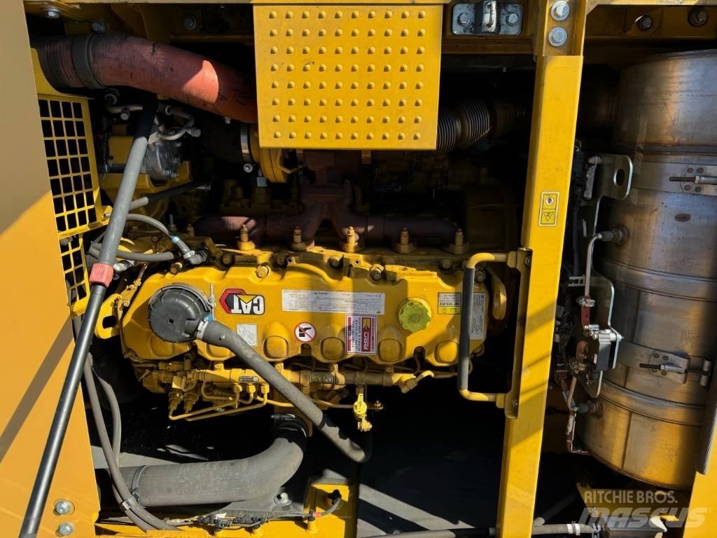 CAT 336 Bandgrävare