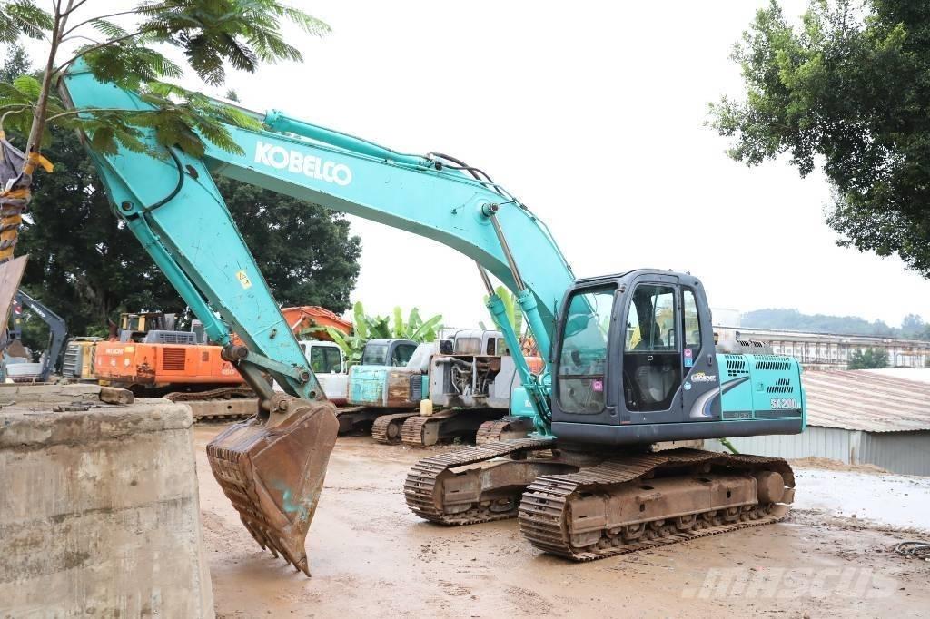Kobelco SK 200-8 Bandgrävare
